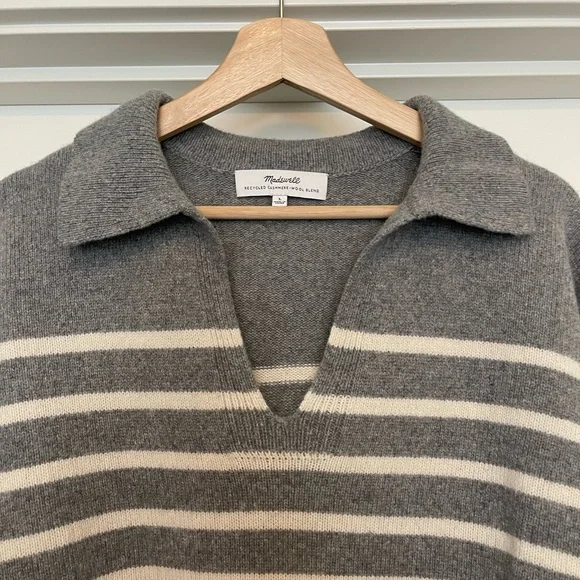 Madewell Gray and Cream Striped V-Neck Sweater - Picture 3 of 5